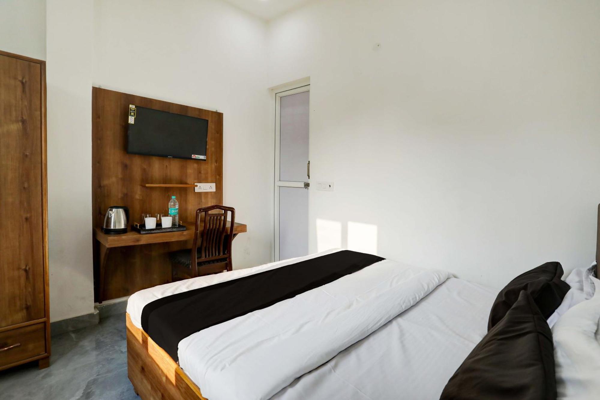Play Rooms - Couple Friendly Delta II Greater Noida Exterior foto